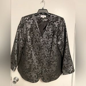 Dressy Calvin Klein Jacquard Black and Silver Open Front Blazer - NWOT
